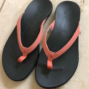 OluKai Ho‘ōpio Women’s Beach Sandals Size 5